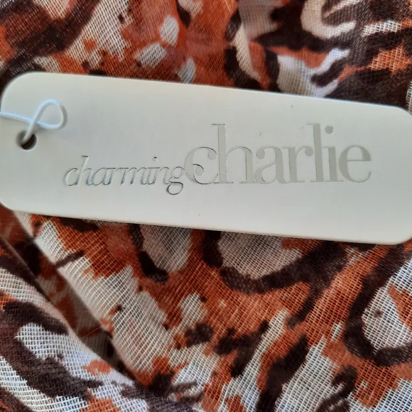 Charming Charlie Large Infinity Scarf Spring Summer Gold Thread - Picture 6 of 13